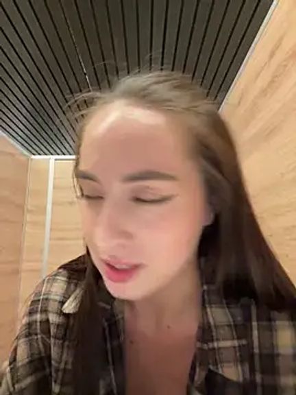 Holly_Play