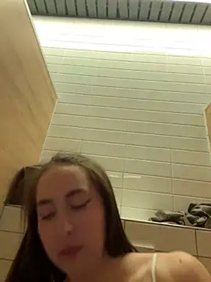 Holly_Play