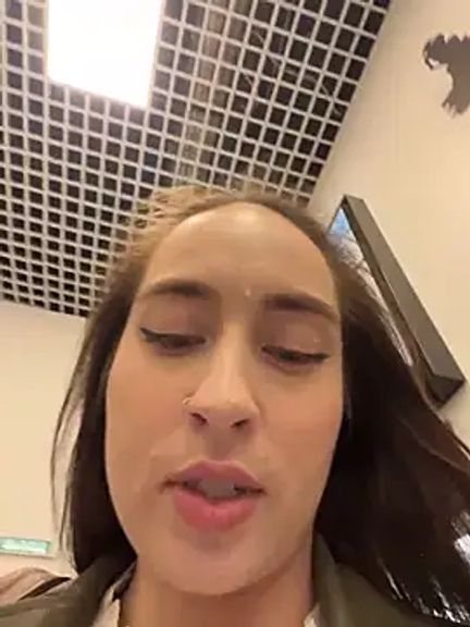 Holly_Play