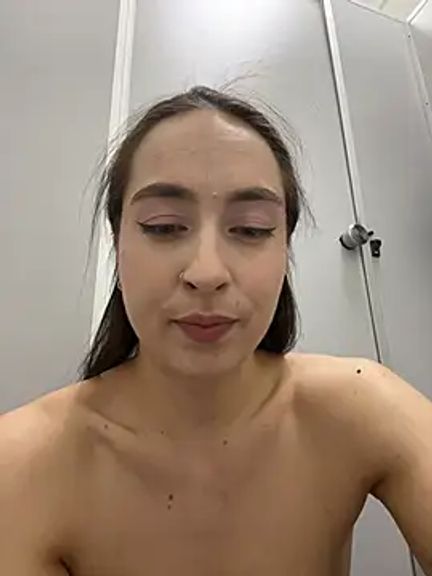 Holly_Play
