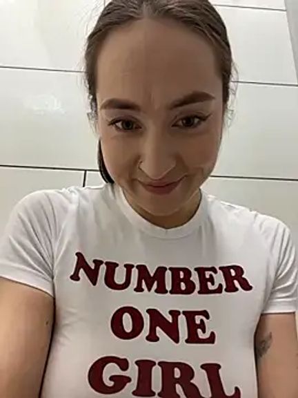Holly_Play