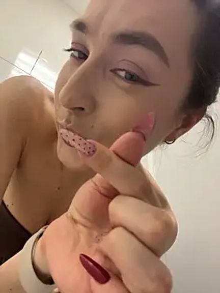 Holly_Play