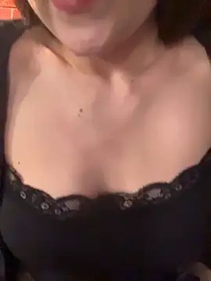 Holly_Play