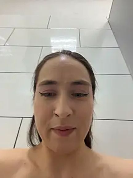 Holly_Play