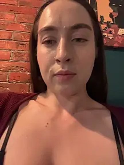 Holly_Play