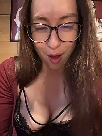 Holly_Play
