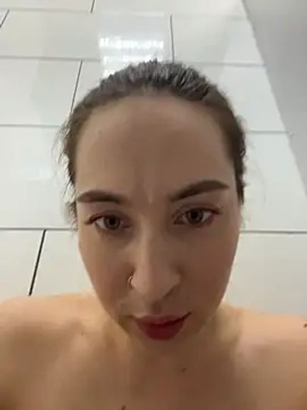 Holly_Play