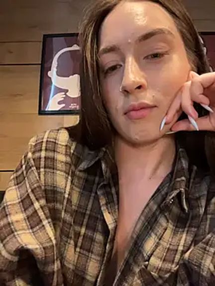 Holly_Play