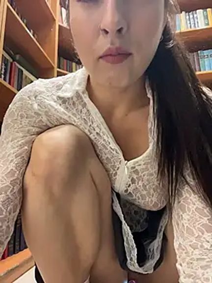 Holly_Play