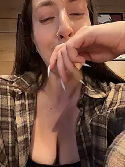 Holly_Play
