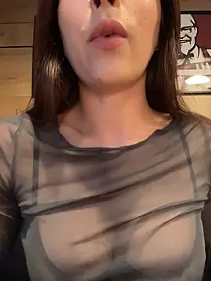 Holly_Play