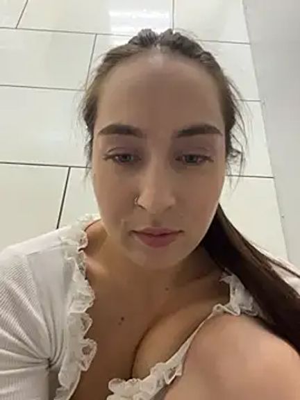 Holly_Play