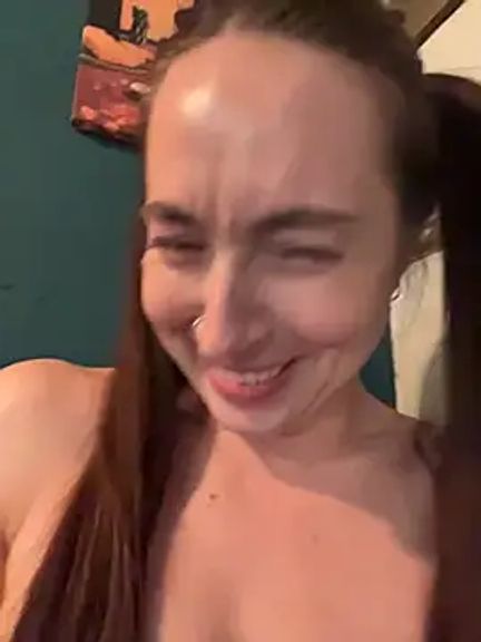 Holly_Play
