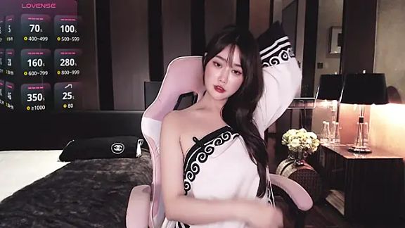 Cynthia_69