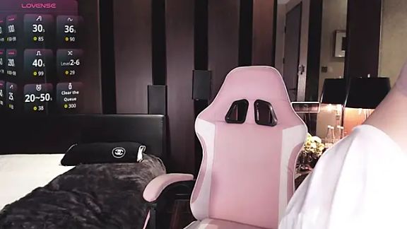 Cynthia_69