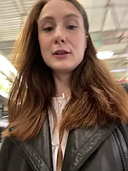 Dina_Tease
