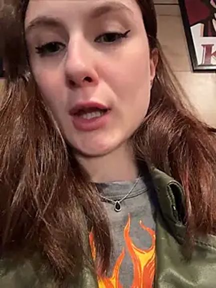 Dina_Tease