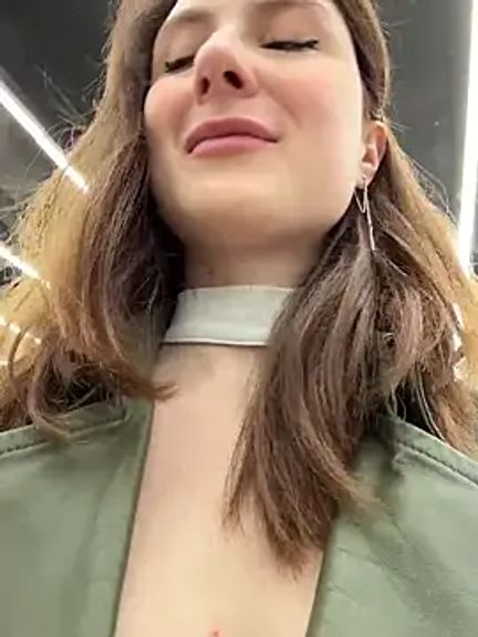 Dina_Tease