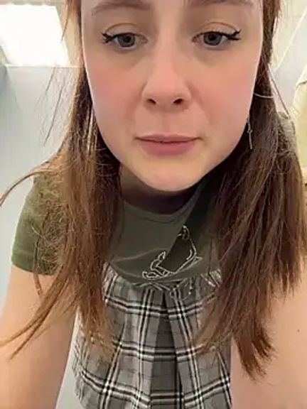 Dina_Tease