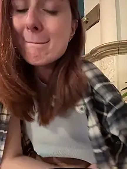 Dina_Tease