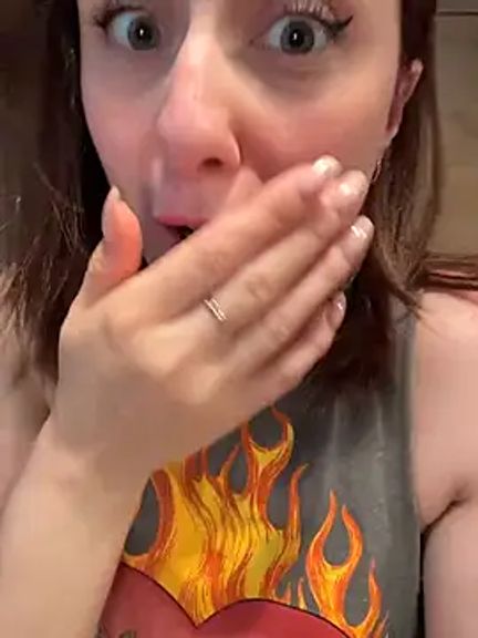 Dina_Tease