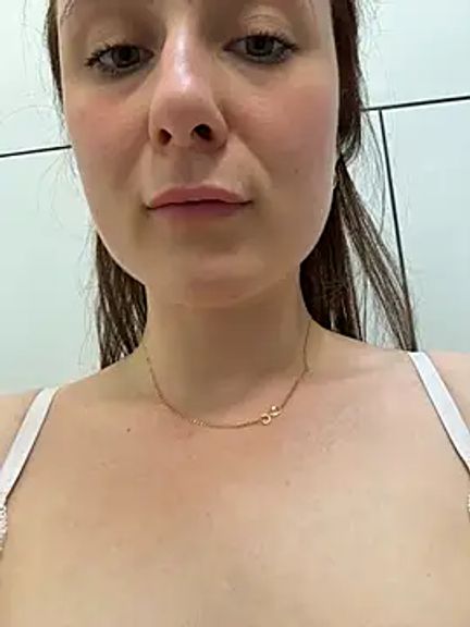 Dina_Tease