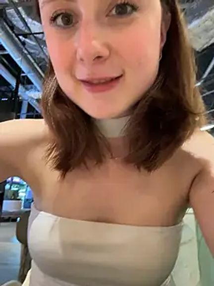 Dina_Tease