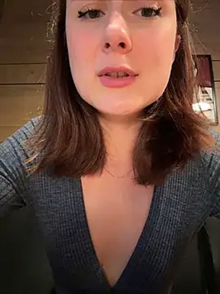 Dina_Tease