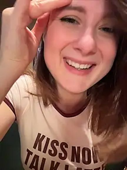 Dina_Tease