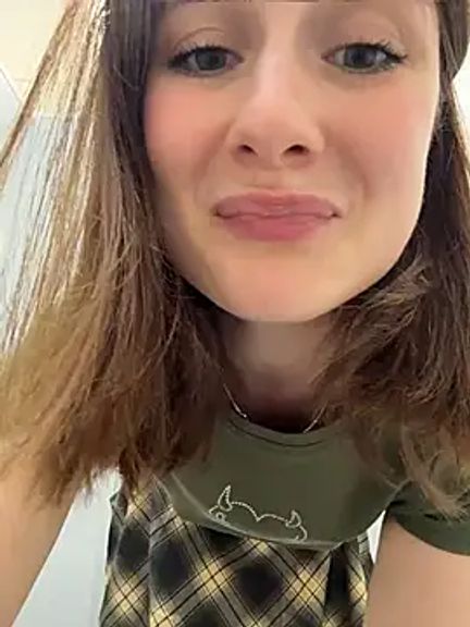 Dina_Tease