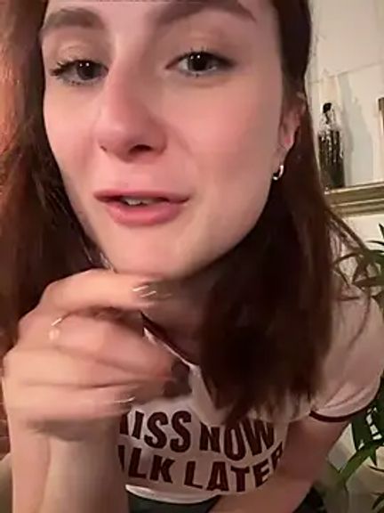 Dina_Tease