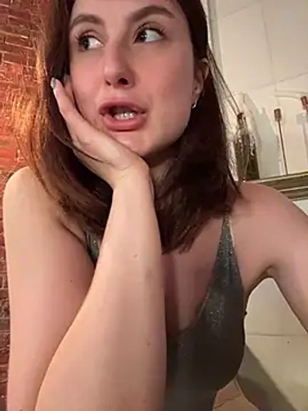 Dina_Tease