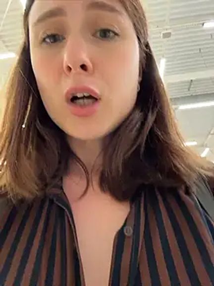 Dina_Tease