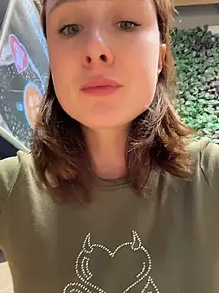 Dina_Tease