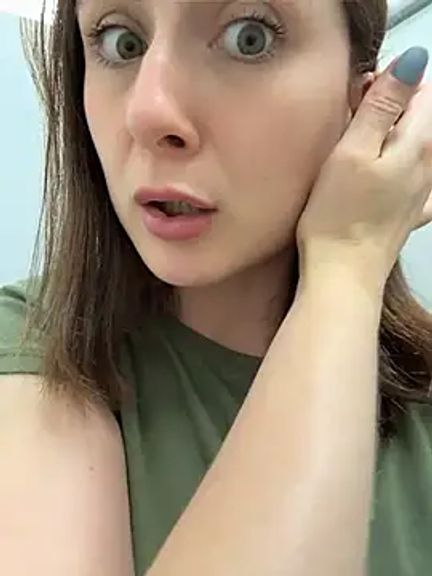Dina_Tease
