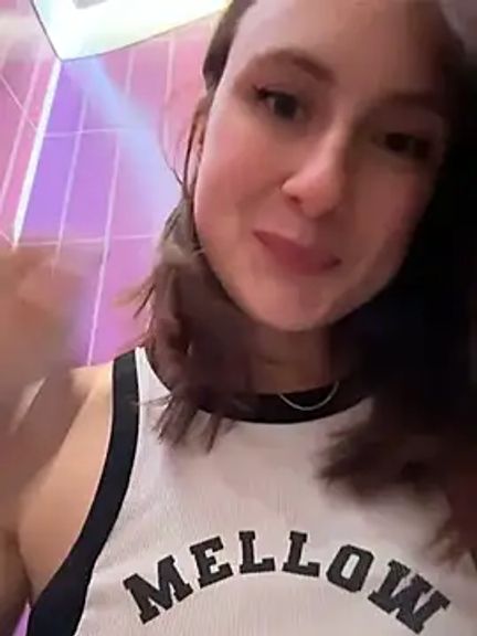 Dina_Tease