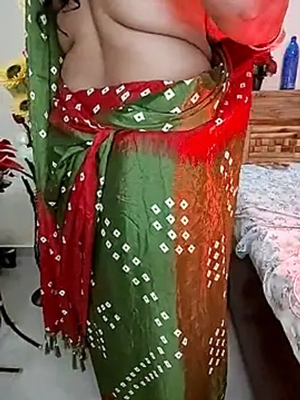 kaamuk_shweta