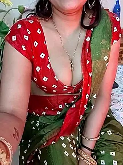 kaamuk_shweta