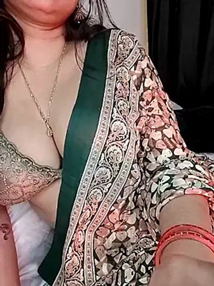 kaamuk_shweta