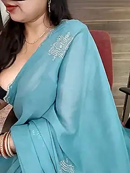 kaamuk_shweta