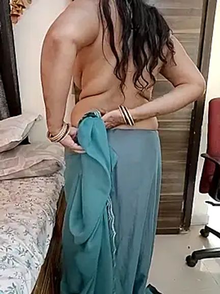 kaamuk_shweta