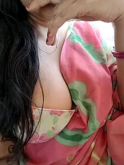 kaamuk_shweta