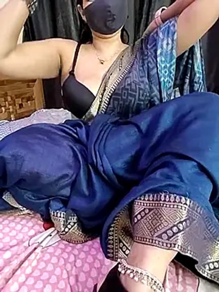 kaamuk_shweta