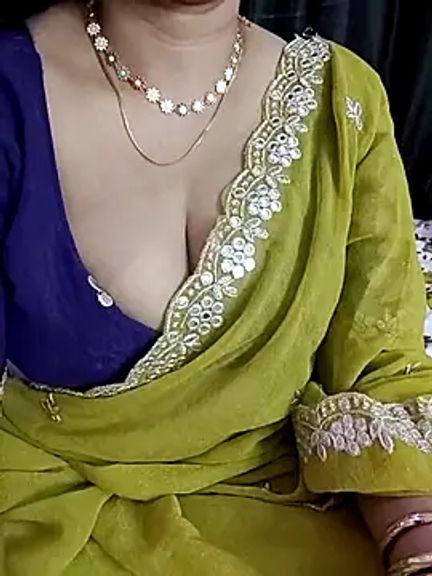 kaamuk_shweta