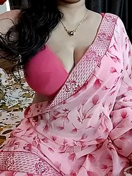 kaamuk_shweta