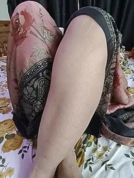 kaamuk_shweta