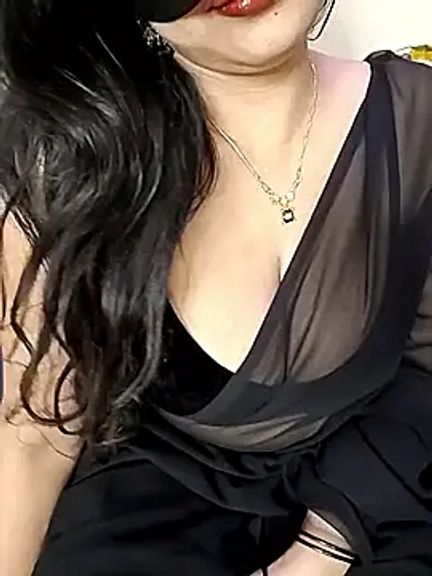 kaamuk_shweta