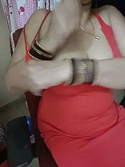 kaamuk_shweta