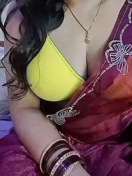 kaamuk_shweta