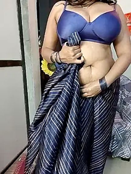 kaamuk_shweta